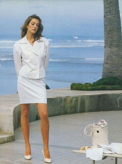 Tatjana Patitz, The Great White, Great White, Simple Image, Work Outfit, Editorial, Thailand, White Dress, Shirt Dress