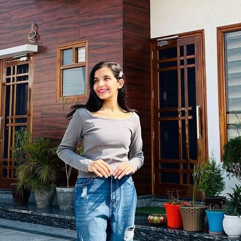 Ankita Sangwan | Fashion blogger on Instagram: "Another photo dump!!🥰💕 Just a casual ootd share. Comment down for the links!! Save this post for future ootd reference. . . . . . . . . . #fashion #style #stylist #fashionblogger #fashionaddict #ootd #ootdindia #indianootd #ootdasian #grey #greytop #basic #basics #basicfit #basicstyle #denim #rippeddenim #heels #blackheels #classyheels #freakins #freakinstyle #freakinsindia #hairpin #outfit #outfitoftheday #ootdshare #ootddetails #ootdfashion" Ankita Sangwan, Casual Ootd, Cute Images For Dp, Heels Classy, Basic Fits, Simple Girl, Couple Videos, Ripped Denim, Grey Top