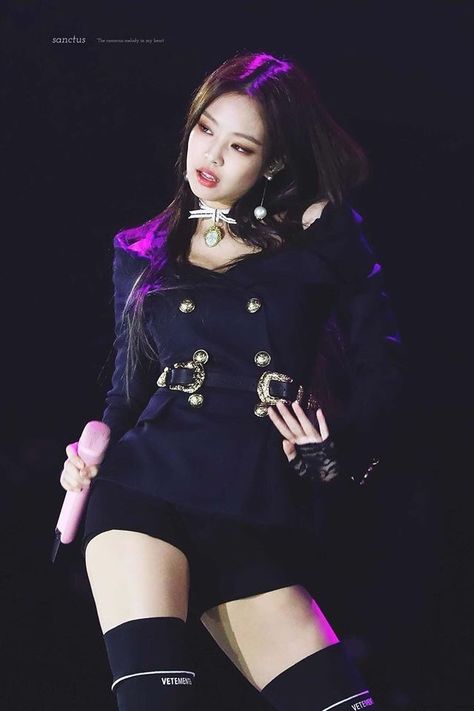 Blackpink Concert, Seoul Music Awards, Jennie Kim Blackpink, Jennie Lisa, Kim Jisoo, Blackpink Photos, Black Pink Kpop, Blackpink Fashion, Stage Outfits