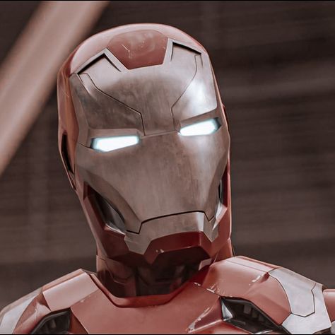 Iron Man Profile Pic, Real Iron Man, Iron Man Photos, Iron Man Avengers, Iron Man Suit, Iron Man Armor, Iron Man Tony Stark, Man Icon, Marvel Comics Art