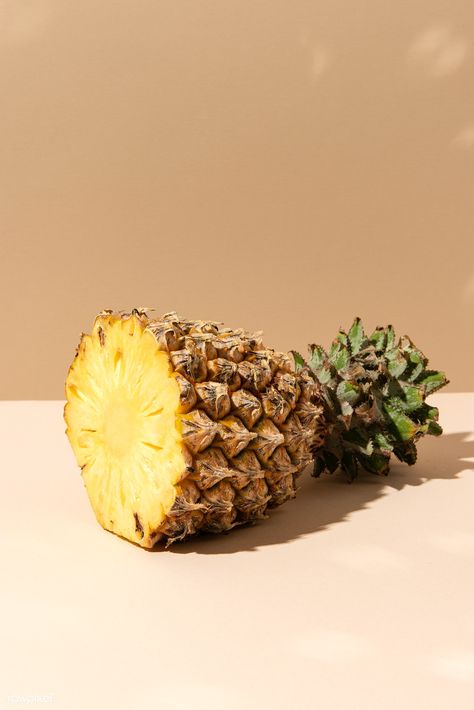 Half a pineapple food photography | premium image by rawpixel.com / Teddy Rawpixel Pineapple Still Life, Honeydew Fruit, Eggs In Bread, Pineapple Food, Pineapple Photography, Peach Healthy, Pineapple Illustration, Olive Oil Packaging, Green Melon