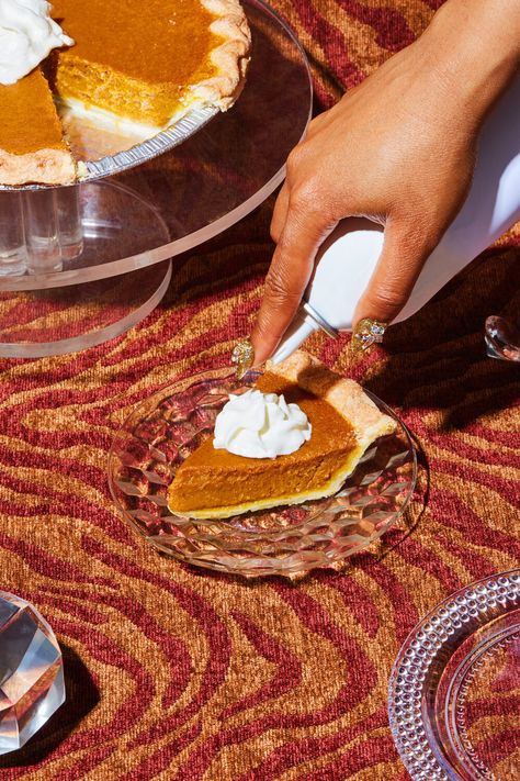 Vice Thanksgiving — Sara Schipani Lifestyle Photography Food, Dessert Photography, Restaurant Photography, Coffee Shop Aesthetic, Food Photography Inspiration, Vintage Thanksgiving, Food Drink Photography, Food Photography Styling, Retro Recipes