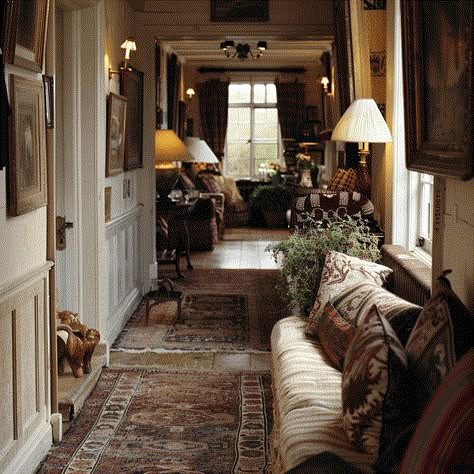 37 Timeless Secrets to Create the Perfect English Countryside Hallway English Rustic Decor, English Country House Dining Room, English Countryside Home Interior, Coastal Country Home, Traditional Living Room Inspiration, Moody And Timeless Aesthetic, Country Homes Interiors, English Countryside Manor Interior, Cozy Home Interior