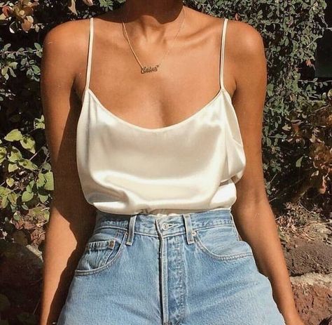 Outfit Essentials, Black Tees, Outfits 90s, Fashion 90s, 90's Fashion, Tumblr Outfits, Outfit Jeans, Trendy Summer Outfits, Summer Style Casual