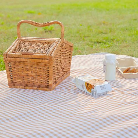 A cute tan gingham picnic blanket measuring 80x60in that's the best for laying out on sunny days. This one is waterproof, so you don't have to be nervous about spills! I've thrown mine into the washer too and it's held up perfectly. . . . #cottagecore #cottagecoreaesthetic #summeraesthetic #aesthetic #dreamyaesthetic #picnic #picnicblanket #picnicaesthetic #picnicideas #gingham #summer Gingham Picnic Blanket, Large Picnic Blanket, Gingham Picnic, Large Picnic, Waterproof Picnic Blanket, Picnic Inspiration, Company Picnic, Picnic Wedding, Picnic Mat