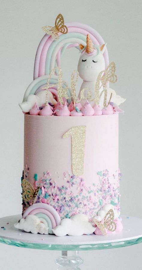 unicorn cake, unicorn birthday cake, unicorn cake design #unicorncake unicorn cake rainbow, unicorn cake design 1 layer, unicorn cake design 2 layers, unicorn cake ideas Unicorn And Mermaid Cake, Unicorn Princess Cake, Rainbow Unicorn Birthday Cake, Unicorn Cake Design, Unicorn Birthday Party Cake, Gateau Harry Potter, 4de Verjaardag, Rainbow Unicorn Cake, Baby First Birthday Cake