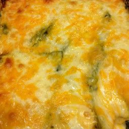 JOHN WAYNE'S CHILI RELLENOS CASSEROLE Chili Relleno Casserole, Relleno Casserole, Chile Relleno Casserole, Chicken Chile, Chili Relleno, Chicken Chili, Mexican Dishes, Casserole Dish, Tex Mex