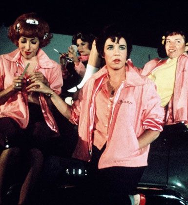 gg pink ladies Grease Fashion, Tough Girl Style, Pink Ladies Grease, Grease 1978, Grease Movie, Grease Is The Word, Teddy Girl, Film Vintage, Tough Girl