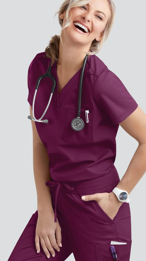 Scrubs For Doctors, Scrubs Colors, Doctor Fashion, Nurse Outfit Scrubs, Scrubs Fashion, Medical Scrubs Fashion, Fun Scrubs, Fall Photo Shoot Outfits, Medical Scrubs Outfit