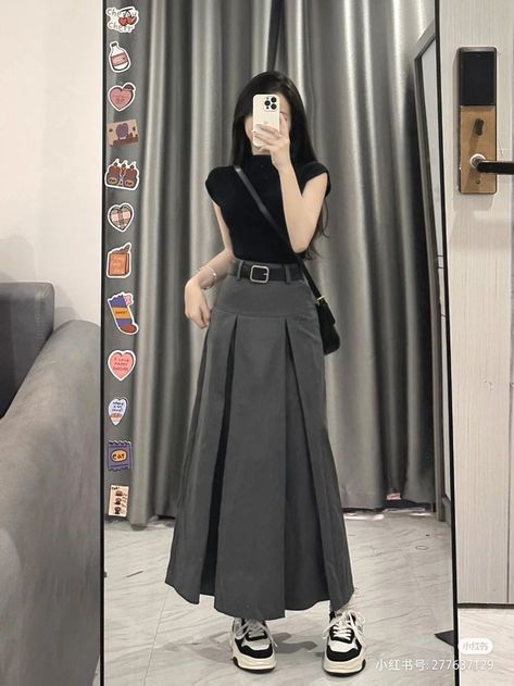 Long Skirt Outfits Korean, Long Skirt Outfits, Everyday Fashion Outfits, Muslim Outfits, Classy Casual Outfits, Long Dress Casual, Pinterest Outfits, Simple Trendy Outfits, Modest Fashion Outfits