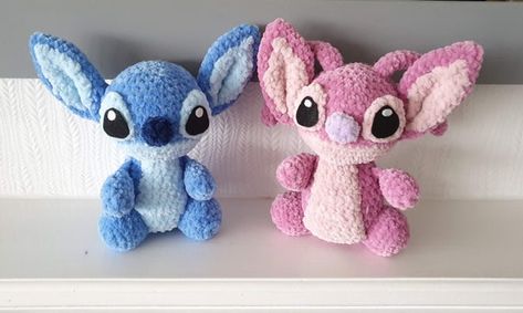 Pink Creature, Baskets Crochet, Disney Crochet Patterns, Lilo Und Stitch, Stitch Toy, Lilo And Stitch Drawings, Easy Crochet Animals, Confection Au Crochet, Crochet Disney