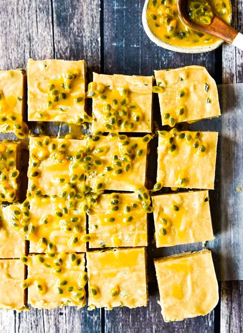 Passionfruit Slice, Thermomix Recipes Dinner, Thermomix Recipes Healthy, Passionfruit Recipes, Thermomix Baking, Paleo Brownies, Clean Eating Desserts, Thermomix Desserts, Raw Desserts