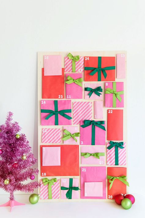 DIY PAPER BAG ADVENT CALENDAR - Tell Love and Party Cool Advent Calendars, Homemade Advent Calendars, Diy Paper Bag, Christmas Advent Calendar Diy, Diy Retro, Diy Calendar, Calendar Ideas, Diy Advent Calendar, Christmas Calendar