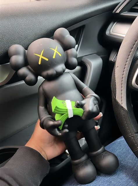 Kaws Iphone Wallpaper, Hypebeast Art, Hypebeast Room, Kaws Wallpaper, Art Toys Design, Airpod Cases, Future Apartment Decor, Store Interiors, Room Redesign