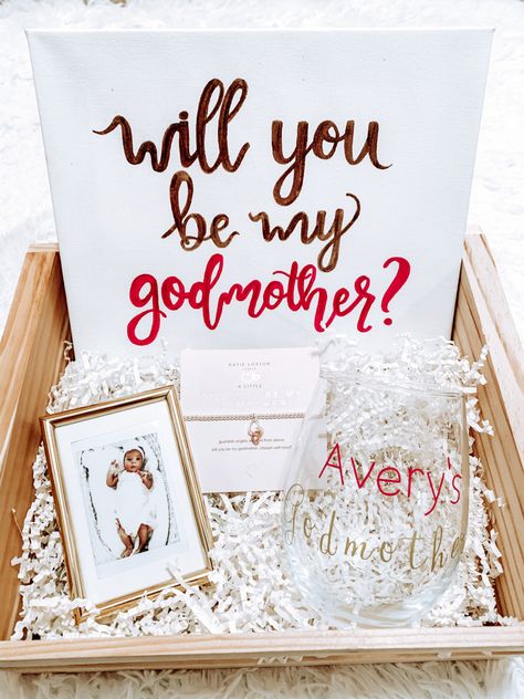 Proposal box for godmother of baby! God Mother Proposal Ideas Diy, Asking To Be Godparents Ideas, God Mom Proposal Ideas, God Parent Proposal Ideas, Godmother Proposal Ideas, Godmother Ideas, Godparent Request Ideas, Godparent Request, Personalized Godmother Gifts