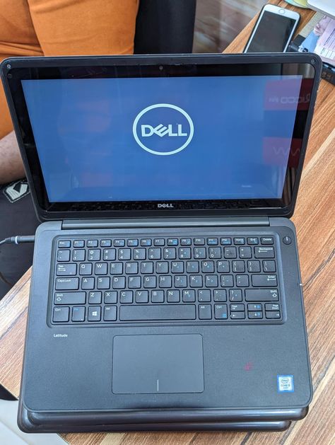 Dell latitude 3380 Intel core i3 Touch screen 6th Gen 128 SSD 4gb ram 🇱🇷@₦180k Dell Latitude, Core I7, Intel Core, Touch Screen, Ram, Electronics, Screen, On Instagram, Quick Saves