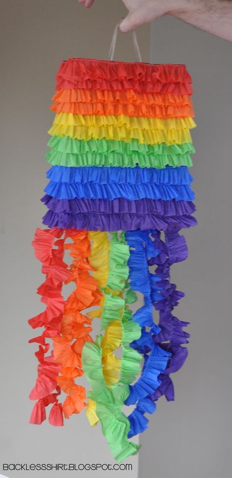 Pretty Piñata on the Cheap :: Paper Bag piñata - paper bag, crepe paper streamers, sewing machine, hot glue, and candy Rainbow Pinata, Rainbow Party Ideas, Backless Shirt, Rainbow Diy, Piñata Ideas, Rainbow Parties, Diy Pinata, Bag Tutorials, Diy Rainbow