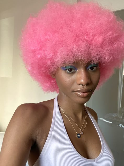 Pink Natural Hair Black Women, Black Women Pink Hair, Girls With Pink Hair, Black Girls Pink Hair, Pink 4c Hair, Pink Hair Black Women Natural 4c, Pink Hair Aesthetic, Pink Afro, Pink Eyeliner