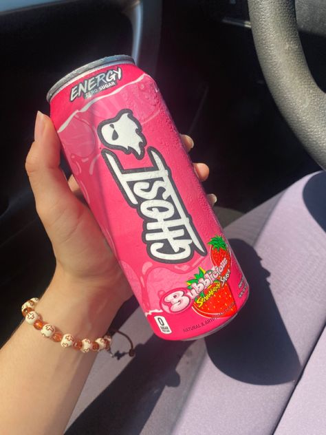 Ghost energy drink, strawberry, bubbalicious, car, drive, sweet, picture, pink Pink Energy Drink, Ghost Energy Drink, Energy Drink Aesthetic, Ghost Drink, Cinnamon Swirl Cake, Bus Advertising, Best Energy Drink, Impressive Dinner, Dinner Party Dishes