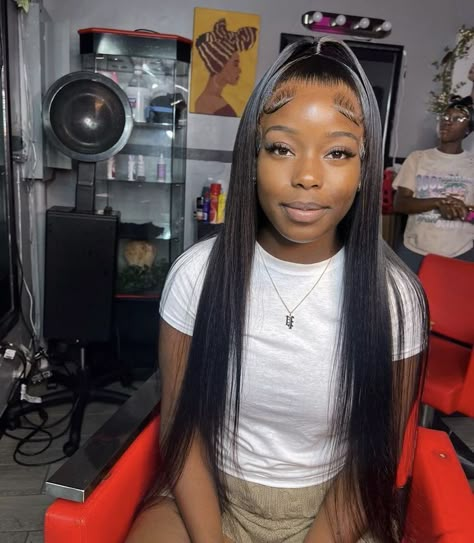 Sew In Hairstyles Half Up Half Down Straight, Half Up Half Down Straight Wig, Half Up Half Down Lace Front Wig, Straight Lace Front Wigs Styles, Straight Frontal Wig Hairstyles, Lacefront Wig Styles, Straight Wig Hairstyles, Half Up Half Down Wig, Birthday Wig Hairstyles