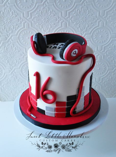 Cake For Teen Boy, Teen Boy Cake Ideas, 16th Birthday Cake For Boys, 16th Birthday Cake Ideas, Boys 16th Birthday Cake, Boys Bday Cakes, Cakes For Teenagers