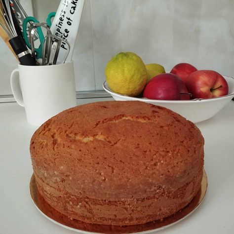 Homemade Baking - Plain Vanilla Cake 325g plain flour 1... Plain Vanilla Cake, Homemade Baking, Basic Cake, Vanilla Essence, Plain Flour, Lactose Free, Vanilla Cake, Baking Powder, Flour