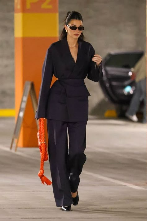 Kendall Jenner Street Style, Kendall Style, Hailey Rhode Baldwin, Kendal Jenner, Shotting Photo, Kendall Jenner Outfits, Jenner Outfits, Jenner Style, Kendall And Kylie