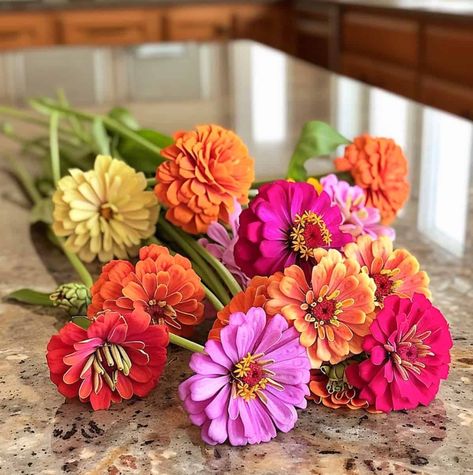 Diy Artificial Flower Arrangements, Fake Flowers Look Real, Diy Fake Flowers, Flower Arrangements Diy Artificial, Fake Flower Arrangements, Fall Centerpieces, Fake Flower, Christmas Fireplace, Fall Centerpiece