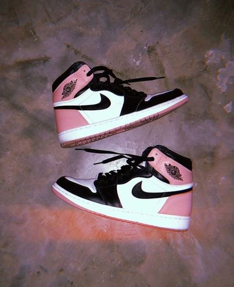 What a colourway!  #nike #air #jordan #jordanclub #sneaker #sneakeraddict #sneakercommunity #sneakerculture #everysize Air Jordan Sneakers, Jordan Sneakers, Nike Air Jordan, Air Jordan, Nike Air, Jordan, Nike, Sneakers, Pink