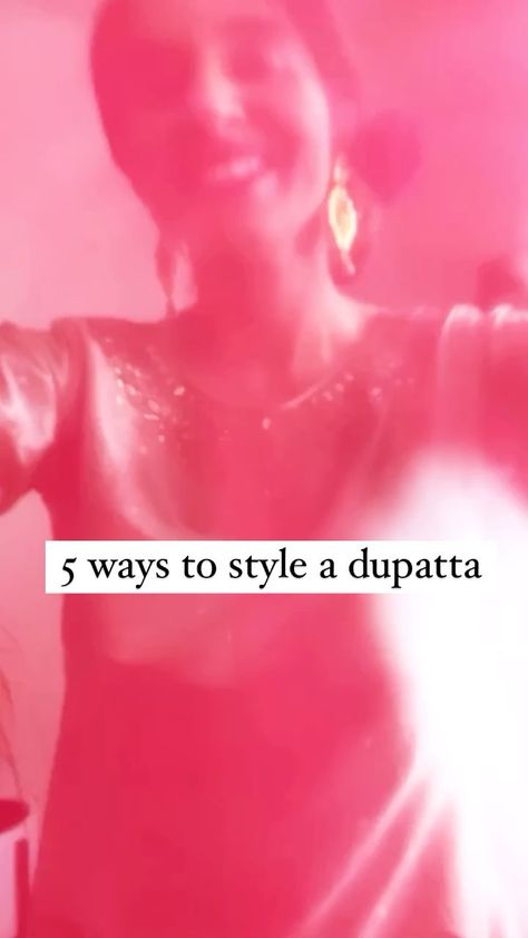 mishamomin on Instagram: 5 ways to style a dupatta on a Sharara ✨ ..Dupatta styling/draping is such an art form. There are multiple ways of doing it, depending on… How To Style Dupatta With Sharara, Dupatta Draping Styles On Sharara, How To Drape Dupatta On Sharara, Sharara Dupatta Draping, Style A Dupatta, Dupatta On Head, Dupatta Setting, Dupatta Draping Styles, Dupatta Styling