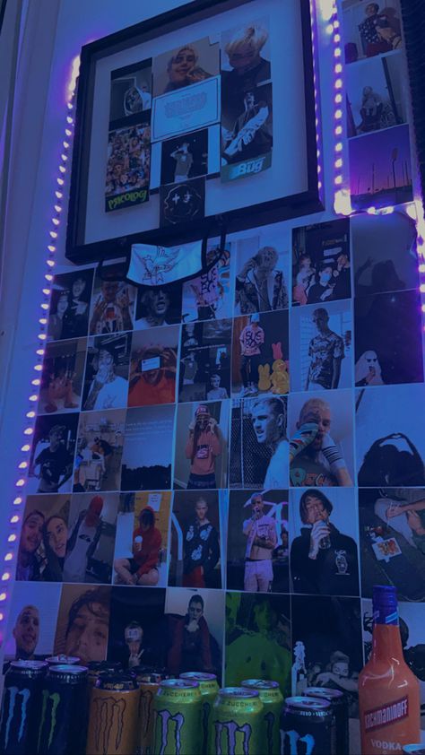 Lil Peep Poster Room, Lil Peep Room Decor, Lil Peep Room Ideas, Door Painting Ideas Bedroom, Anastasia Core, Painting Ideas Bedroom, Door Painting Ideas, Lil Peep Merch, Room Ideas Diy