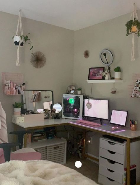 Corner Desk Setup, Gaming Set Up Ideas, Corner Gaming Desk, Asian Room, Bedroom Transformation, Cute Gaming, 2024 Bedroom, Bedroom Vibes, Final Boss