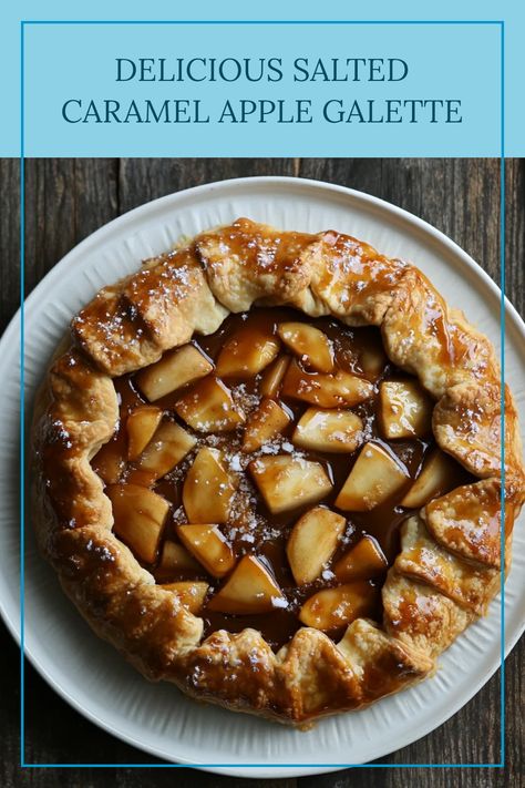 A mouthwatering Salted Caramel Apple Galette recipe featuring a flaky crust and rich caramel drizzle. Enjoy this easy, rustic dessert which is perfect for autumn gatherings and celebrations. Apple Galette With Pillsbury Pie Crust, Rustic Galette, Caramel Apple Galette, Sunday Desserts, Apple Galette Recipe, Apple Tartlets, Apple Tarte, Traditional Turkey, Apple Tarts