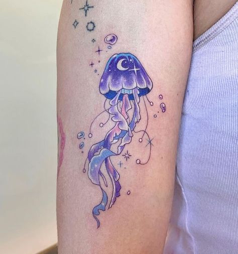 Uv Jellyfish Tattoo, Jellyfish Tattoo On Back, Jellyfish Space Tattoo, Jellyfish Tattoo Cute, Pretty Jellyfish Tattoo, Moon Jelly Fish Tattoo, Galaxy Jellyfish Tattoo, Princess Jellyfish Tattoo, Space Jellyfish Tattoo