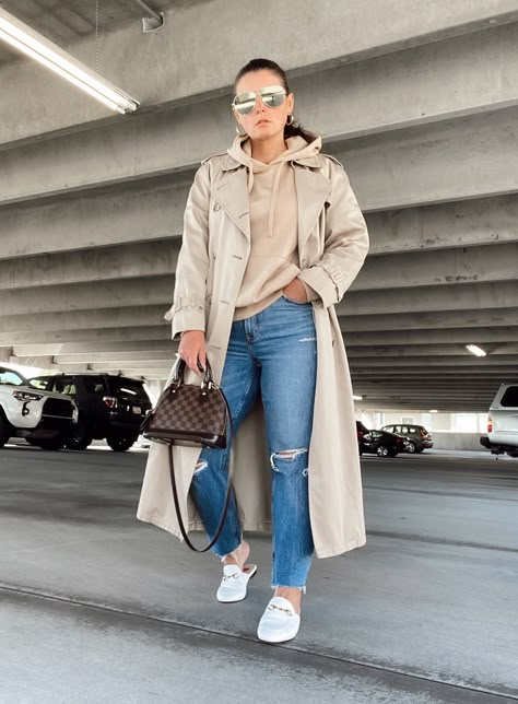 5 WAYS TO WEAR A TRENCH COAT | THE RULE OF 5 Fall Fashion Trench Coat, Trench Hoodie Outfit, Casual Trench Coat Outfit Winter, Soft Trench Coat Outfits, Trench Coat Midsize, How To Style Long Trench Coat, Dressy Trench Coat Outfit, Sweatshirt Trench Coat Outfit, Long Beige Trench Coat Outfit