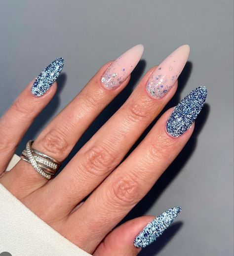 New Years Nail Designs, New Years Eve Nails, Glittery Nails, White Nail, Summer Acrylic Nails, New Year's Nails, Xmas Nails, Bling Nails, Perfect Nails