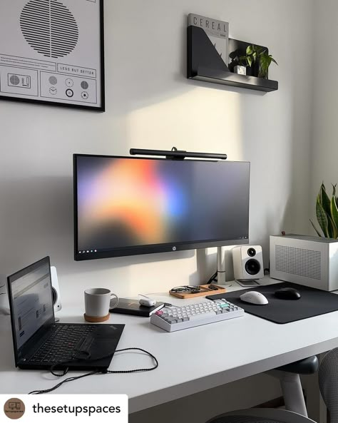 Stylish Room Decor, Gaming Room Decor, Computer Desk Setup, Home Studio Setup, Desk Layout, Desktop Setup, Desks For Small Spaces, Bedroom Setup, Gaming Room Setup