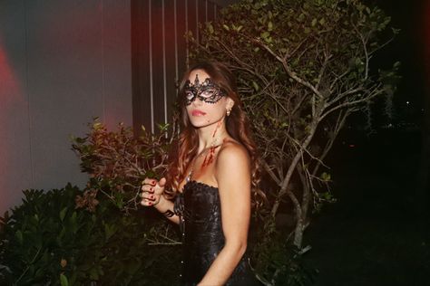 Kathrine Halloween Costume, Halloween Costume Masquerade, Halloween Costumes Masquerade, Film Inspired Halloween Costumes, Kathrine Pierce Halloween Costumes, Katherine Halloween Costume, Kathrine Pierce Costumes, Katherine Pierce Outfits Halloween, Mascarade Halloween Costume