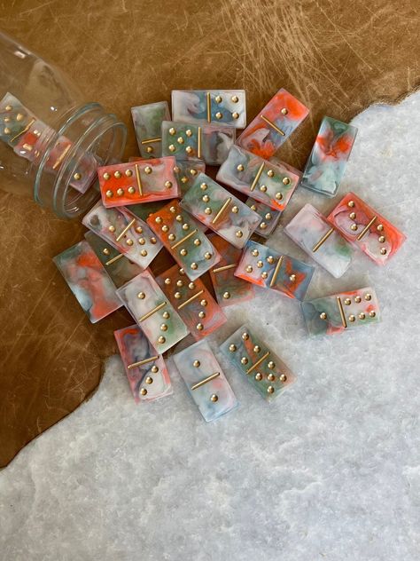 Mason Jar Containers, Dominos Box, Resin Dominoes, Resin Ideas, Diy Resin Art, Handcrafted Art, Diy Resin, Jar Containers, Resin Diy