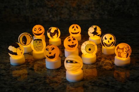 Halloween Ping-Pong Balls Tea Lights Diy, Hallowen Crafts, Tea Light Crafts, Halloween Contact Lenses, Halloween Contacts, Adornos Halloween, Ping Pong Balls, Halloween Candles, Halloween Crafts For Kids