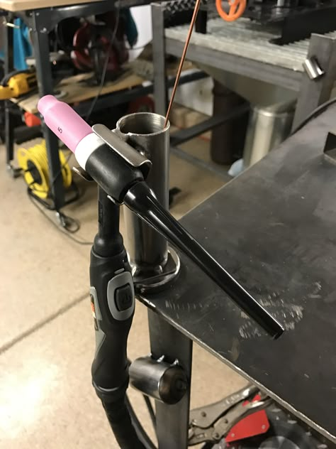 TIG torch holder Tig Welding Projects, Welding Works, Welding Tables, Tig Torch, Welding Shop, Welding Cart, Welding Tips, Garage Organization Diy, Metal Fabrication Tools