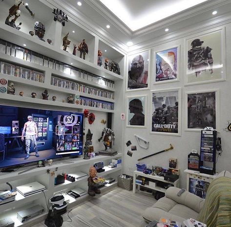 Games Room Inspiration, Geek Room, Media Room Design, Gamer Room Decor, Video Game Room Design, Video Game Rooms, Garden Idea, Gaming Room Setup, Gamer Room