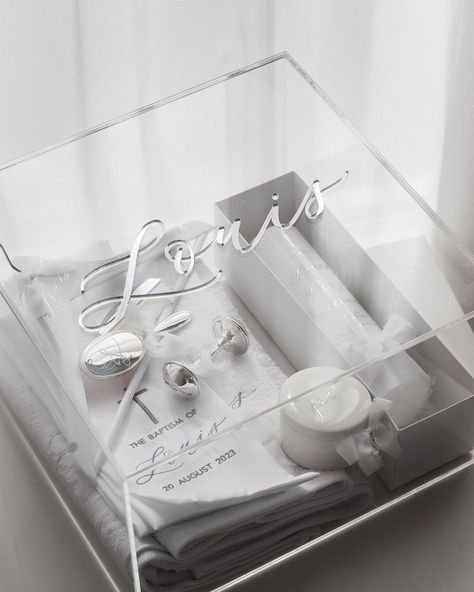 Luxe Catholic package, all white and silver 🫶🏻❤️ Packaging Hampers, Baptismal Souvenir, Client Gift Box, Silver Packaging, Party Favor Boxes, Client Gifts, Favor Boxes, All White, Graduation Gifts