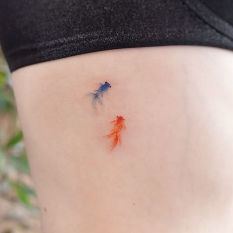 Goldfish Tattoo, I'm Crazy, Discreet Tattoos, Dainty Tattoos, Subtle Tattoos, Elegant Tattoos, Dope Tattoos, Little Tattoos, Simplistic Tattoos