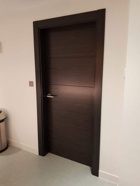 Wooden Door For Bedroom, Modern Room Door Design, Washroom Door Design, Bedroom Door Design Wooden, Doors Interior Modern Luxury, Black Modern Door, Internal Doors Ideas, Internal Door Design, Front Doors Modern