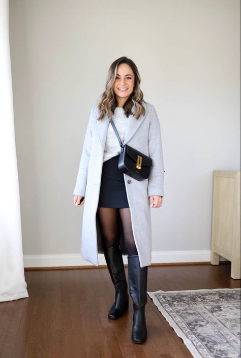 Light Gray Coat Outfit, Gray Long Coat Outfit, Winter Outfits Grey Coat, Outfits With Gray Boots, Gray Peacoat Outfit, Coat Grey Outfit, Gray Boots Outfit, Light Grey Coat Outfit, Gray Skirt Outfit Winter