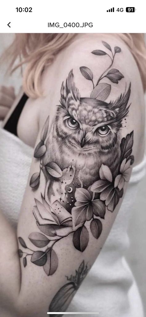 Owl And Cherry Blossom Tattoo, Owls And Flowers, Feminine Color Tattoos, Owl Tattoo Realism, Feminine Owl Tattoo Ideas, Owl Shoulder Tattoo, Owl And Flower Tattoo, Owl Tattoo For Women Unique, Owl Tattoo For Women