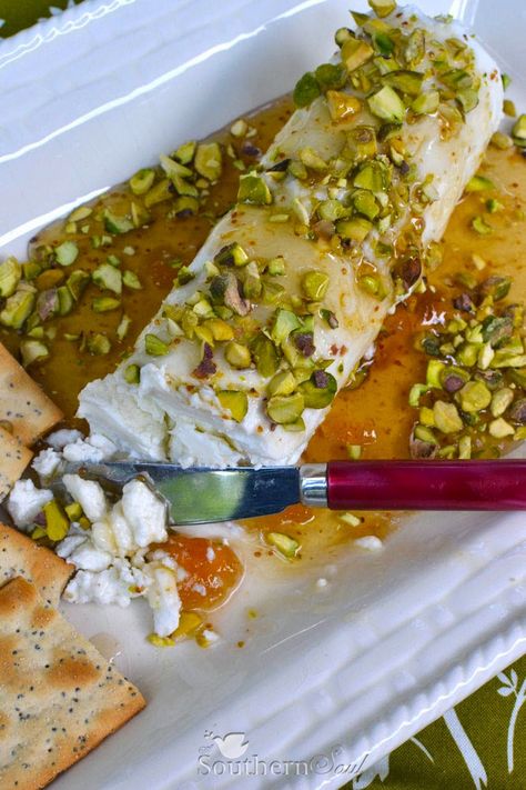 Pistachio Goat Cheese, Staff Retreat, Decadent Recipes, Honey Pistachio, Cheese Spreads, Goat Cheese Appetizer, Cheese Appetizer, Ball Recipes, Cheese Appetizers