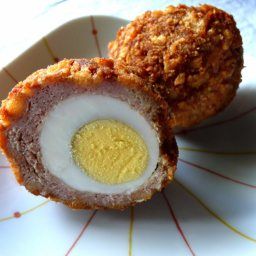 Willard Scott Scotch Eggs Scotch Eggs Recipe, Sausage Wrap, Scotch Egg, Fried Sausage, Scottish Recipes, Scotch Eggs, Quick And Easy Appetizers, Think Food, British Food