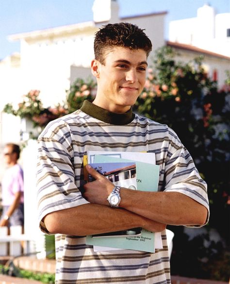 Brian Austin Green as David Silver Beverly Hills Hotel Wallpaper, 90210 Fashion, Ernie Hudson, Jason Priestley, Brian Austin Green, Jennie Garth, Retro Pastel, Beverly Hills Houses, Luke Perry